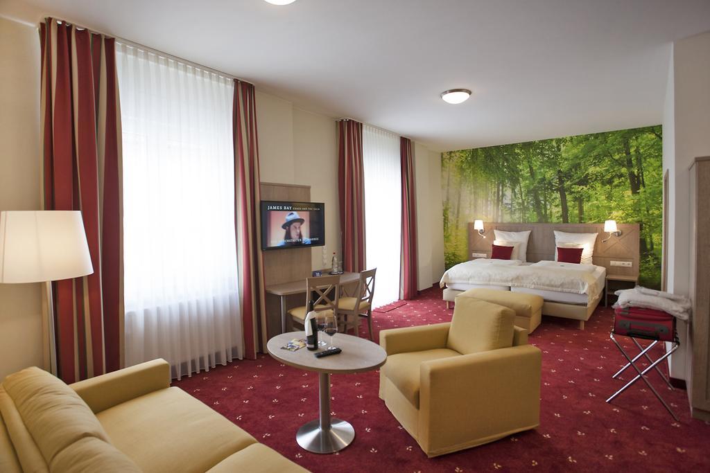 Zum Ochsen Hotel Hauenstein Ngoại thất bức ảnh